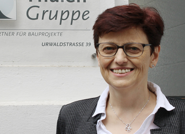 Anja Schumacher, Prokuristin Anja Schumacher, Prokuristin